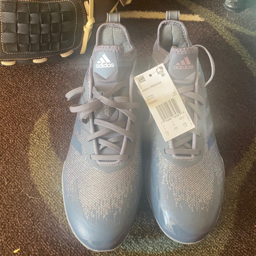 Adidas silver dipped cleats